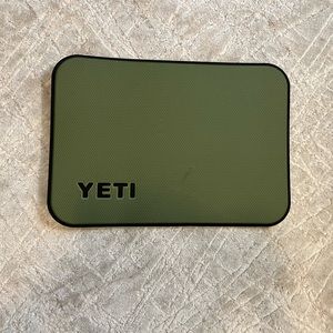 YETI Seadek Hard Cooler Traction Pad - 6MM